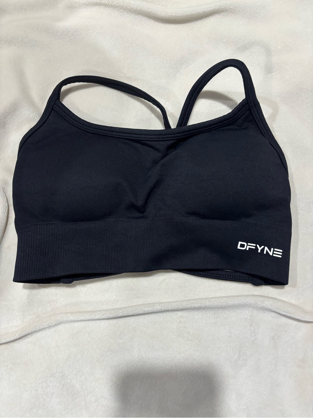 Dfyne Dynamic Backless Sports Bra - Midnight Black